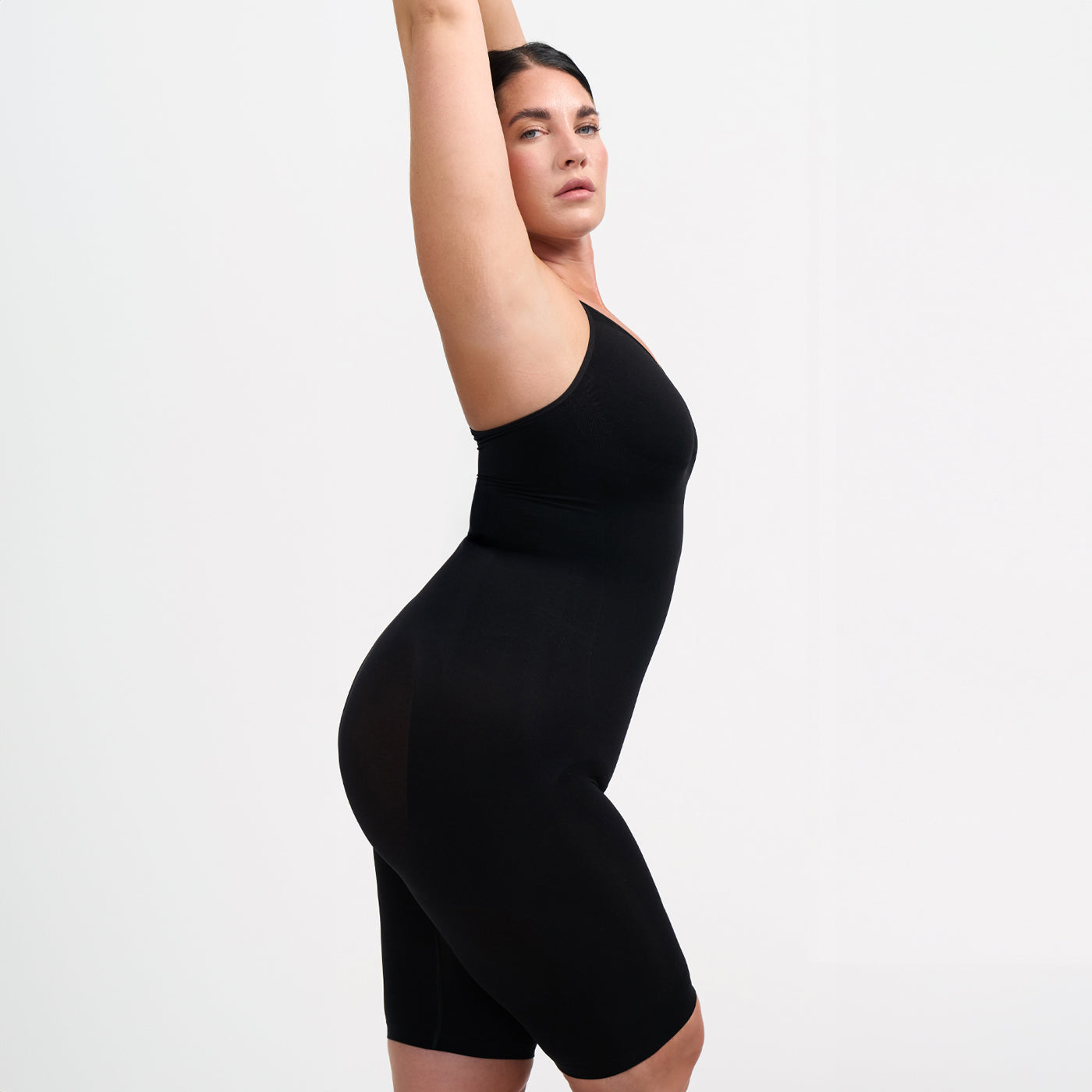 <tc>Tuta Body modellante con pantaloncini</tc>