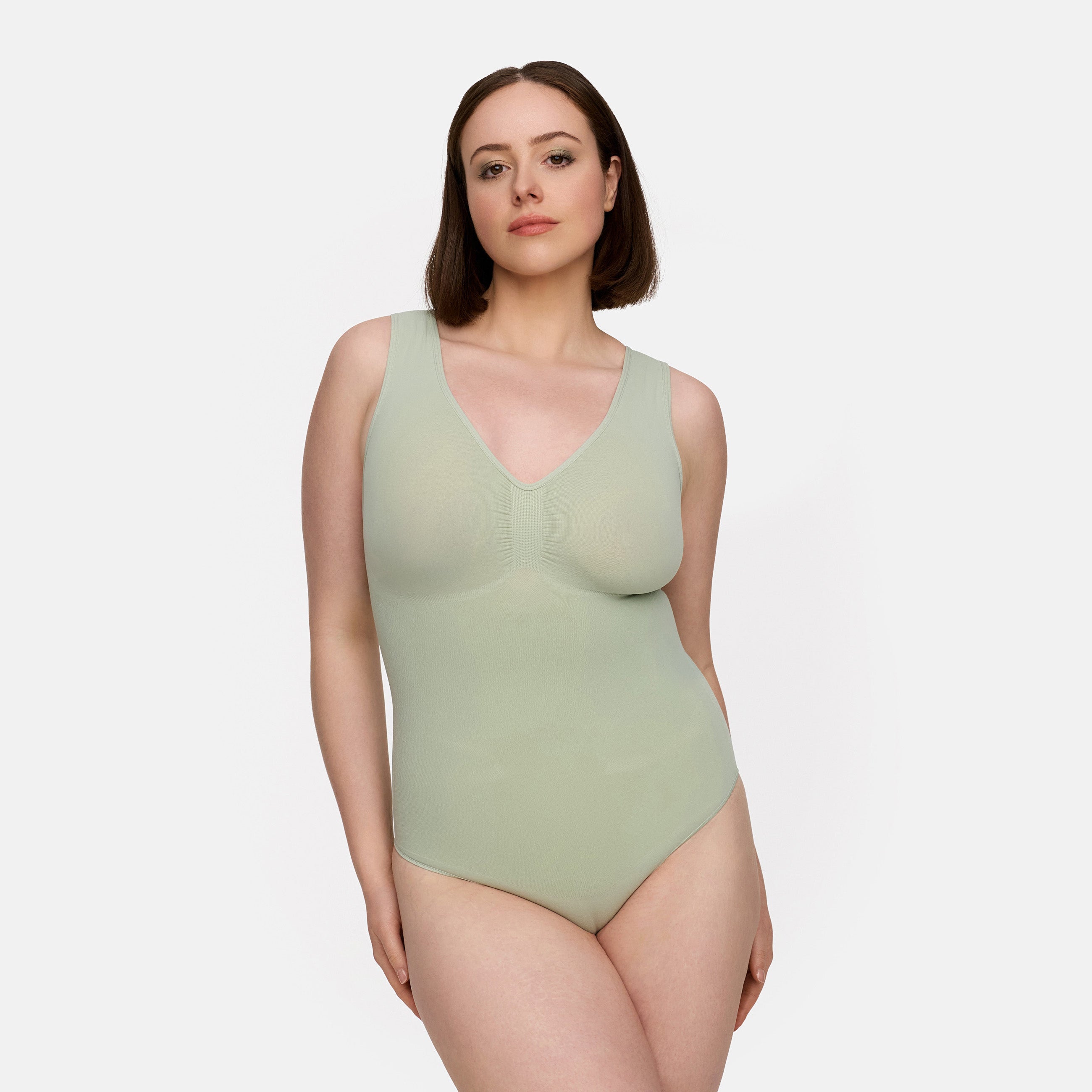 <tc>Body modellante bretelle larghe con perizoma</tc>